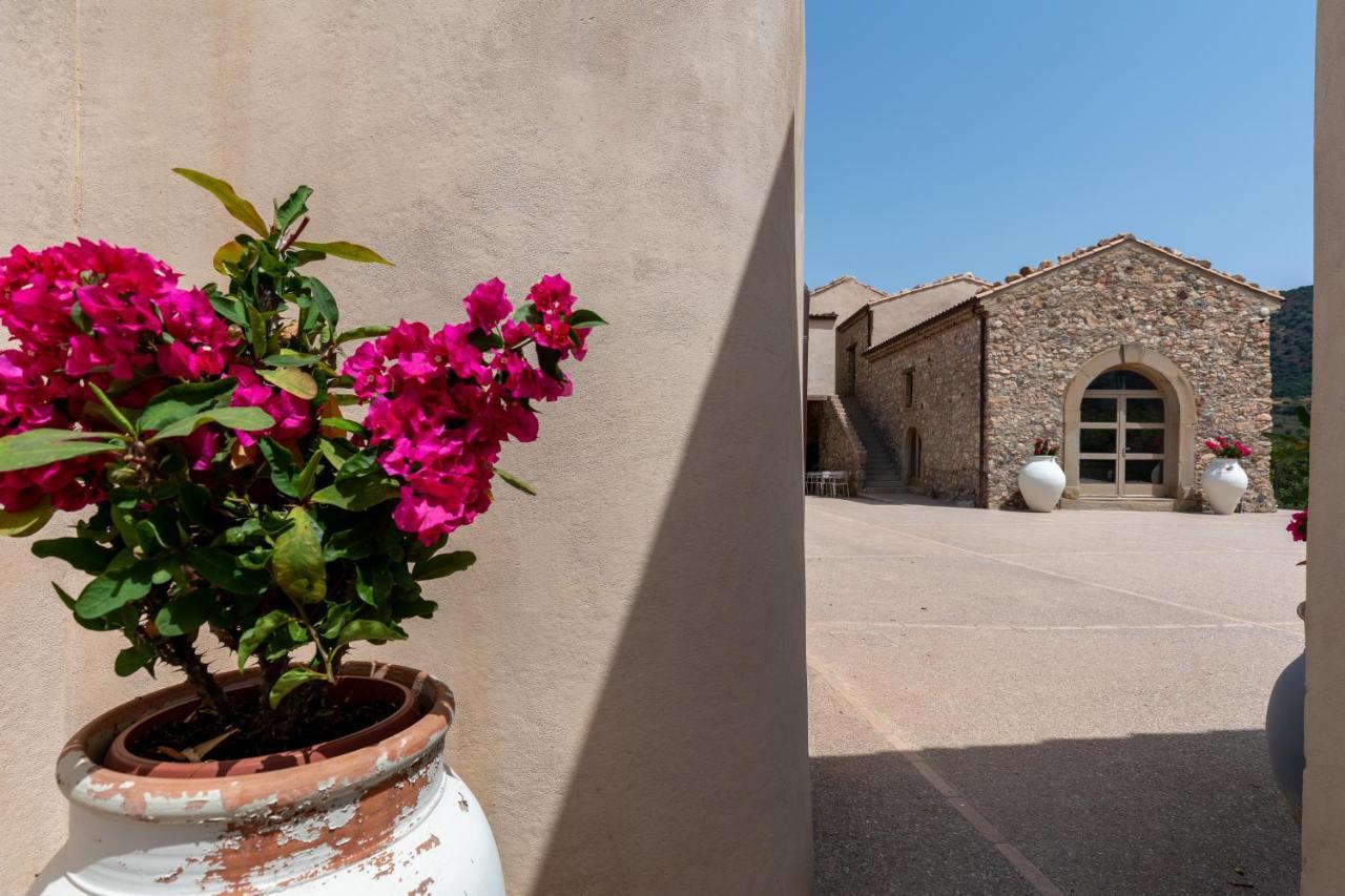 Borgo D'Orlando - Small Country Hotel Mirto (Messina) Exterior foto