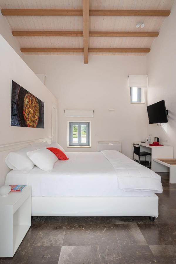 Borgo D'Orlando - Small Country Hotel Mirto (Messina) Exterior foto